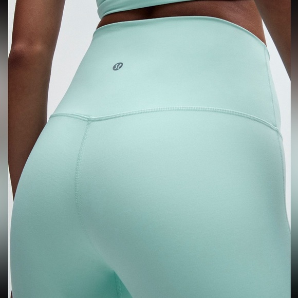 New with tags Lululemon Align high rise crop pant 23” Ideal Mint. Blue. Size 6 - Picture 5 of 13